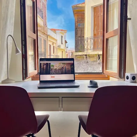 Old Town House בית נופש *