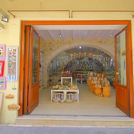 Old Town House Near The Nyaraló